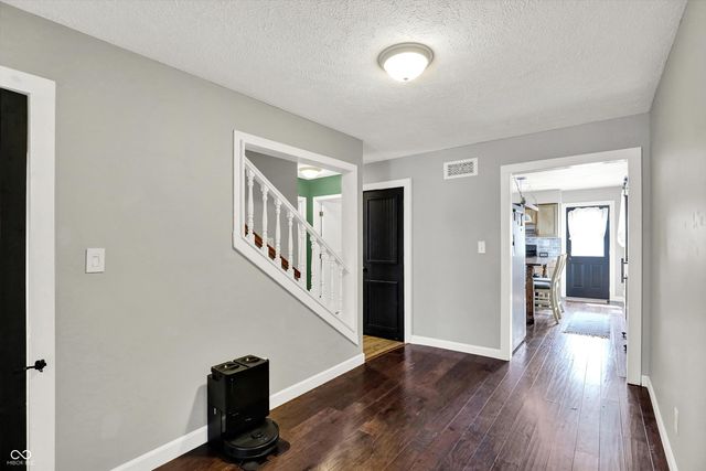 926 Walnut Street, Franklin, IN 46131