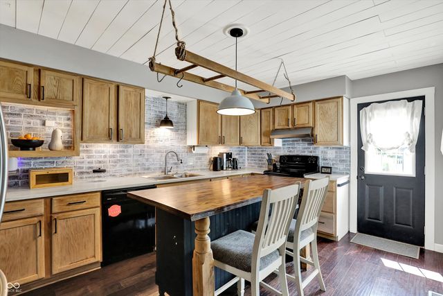 926 Walnut Street, Franklin, IN 46131