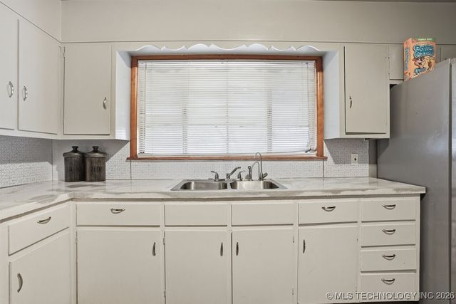 582 N Xenophon Avenue, Tulsa, OK 74127