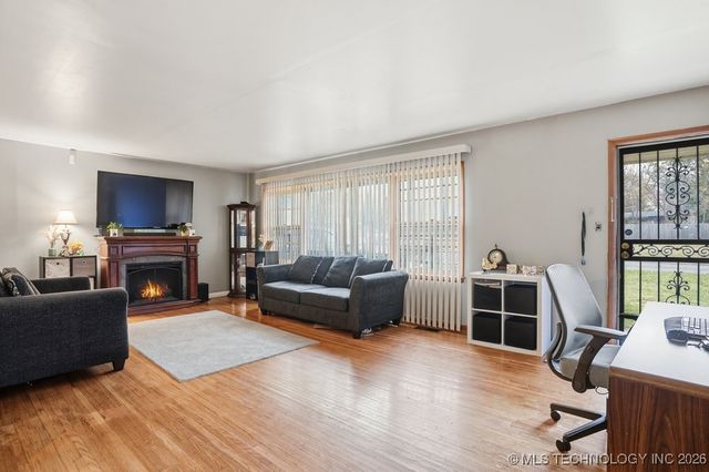 582 N Xenophon Avenue, Tulsa, OK 74127