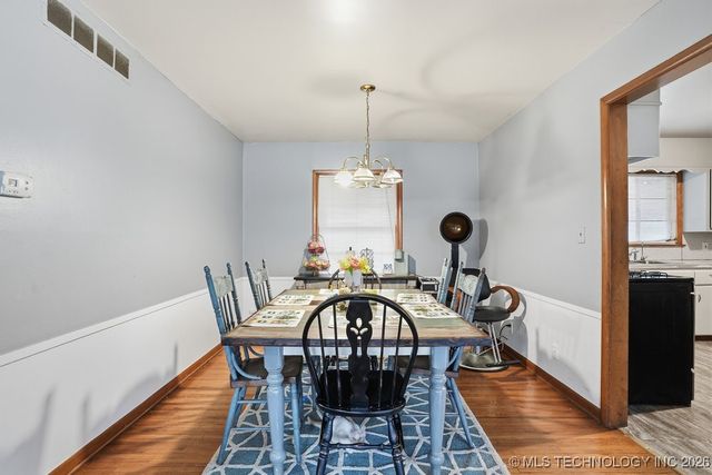 582 N Xenophon Avenue, Tulsa, OK 74127