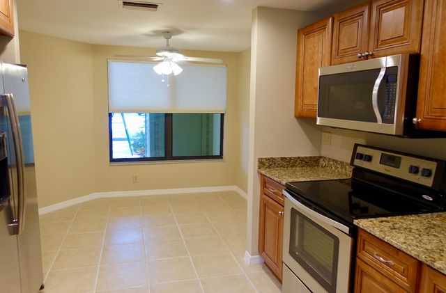 5190 SE Seascape Way 103, Stuart, FL 34997