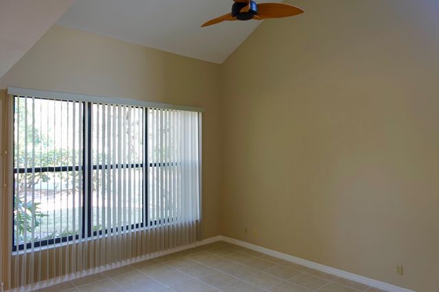 5190 SE Seascape Way 103, Stuart, FL 34997