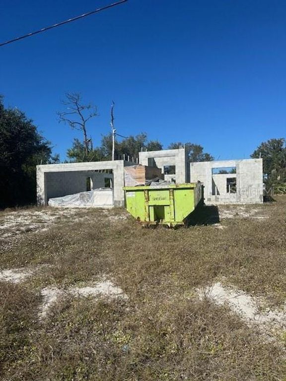 152 ALBATROSS ROAD, Rotonda West, FL 33947