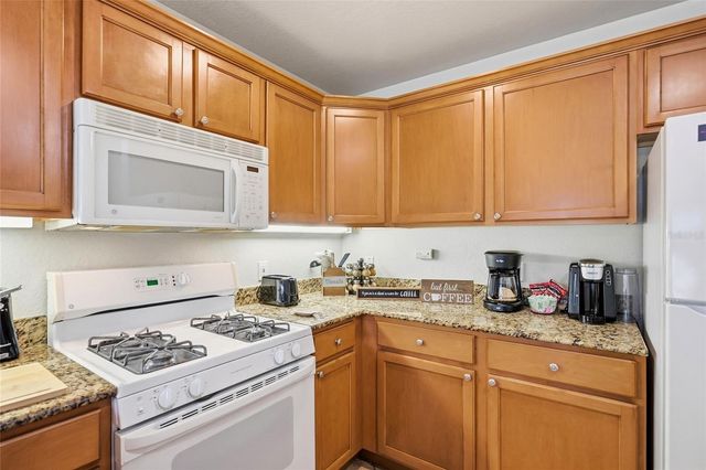 1338 SEVEN EAGLES COURT 202, Kissimmee, FL 34747