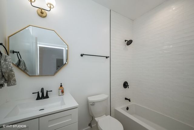 4014 S Ellis Avenue 8, Chicago, IL 60653