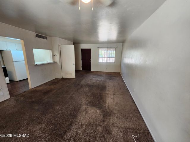 1244 S Camino Seco, Tucson, AZ 85710