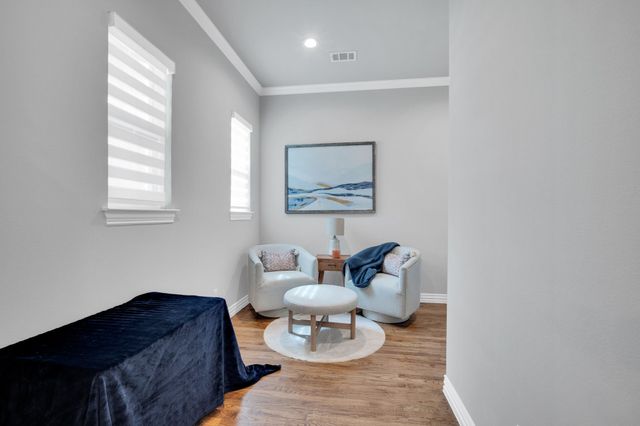 1141 Hayfield Drive, Midlothian, TX 76065