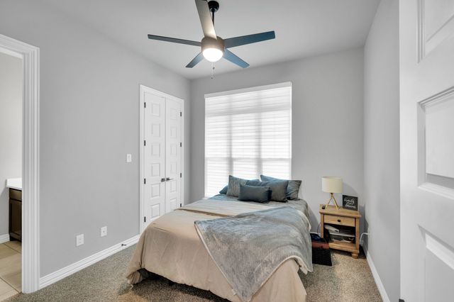 1141 Hayfield Drive, Midlothian, TX 76065