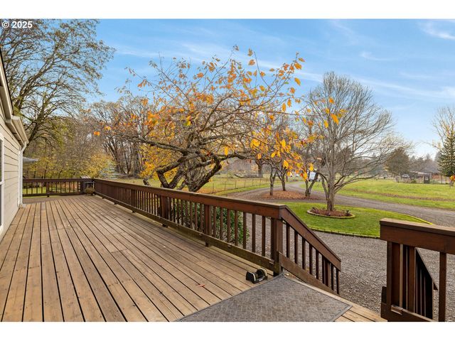 15441 S UNION MILLS Rd, Mulino, OR 97042