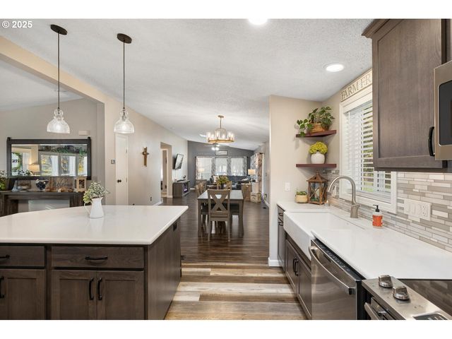 15441 S UNION MILLS Rd, Mulino, OR 97042