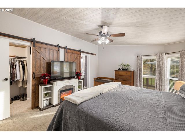 15441 S UNION MILLS Rd, Mulino, OR 97042