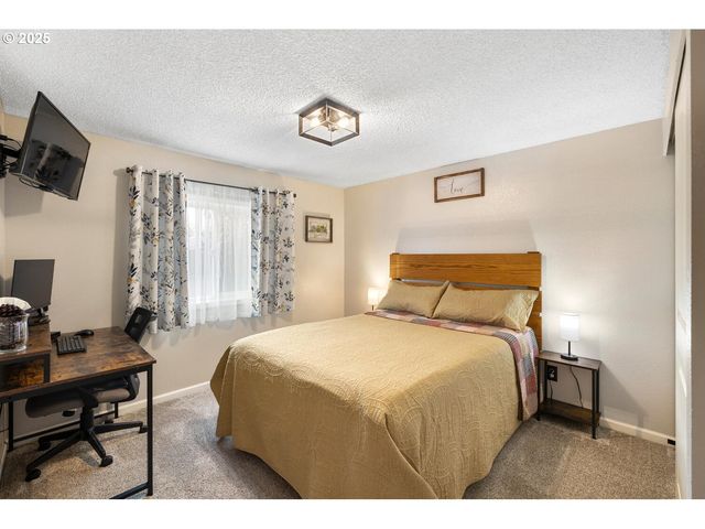 15441 S UNION MILLS Rd, Mulino, OR 97042