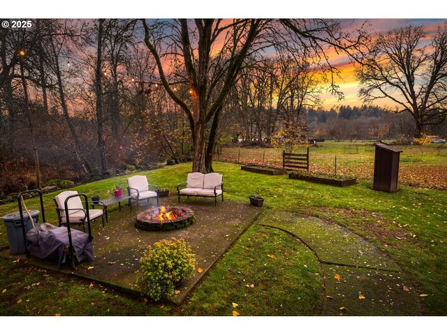 15441 S UNION MILLS Rd, Mulino, OR 97042