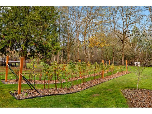 15441 S UNION MILLS Rd, Mulino, OR 97042