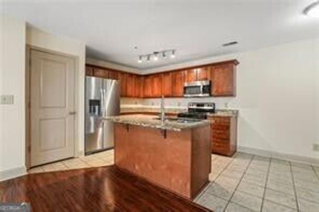 708 Madison Lane SE, Smyrna, GA 30080