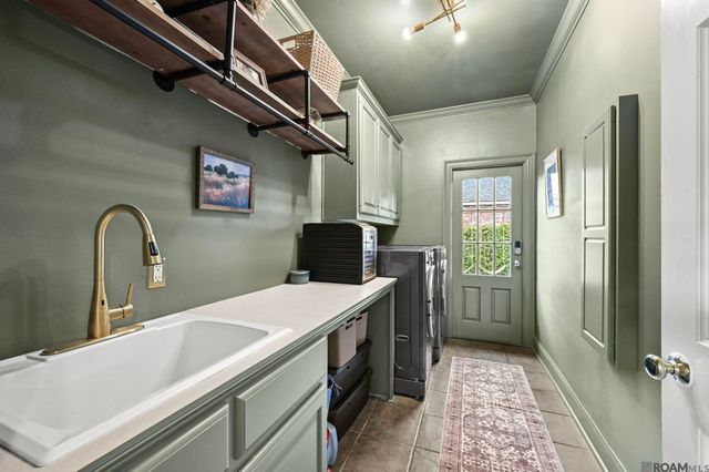 9813 Oliphant Rd, Baton Rouge, LA 70809