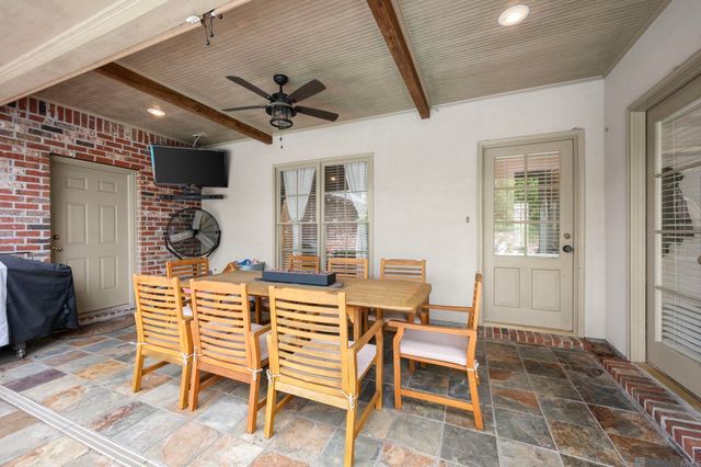 9813 Oliphant Rd, Baton Rouge, LA 70809