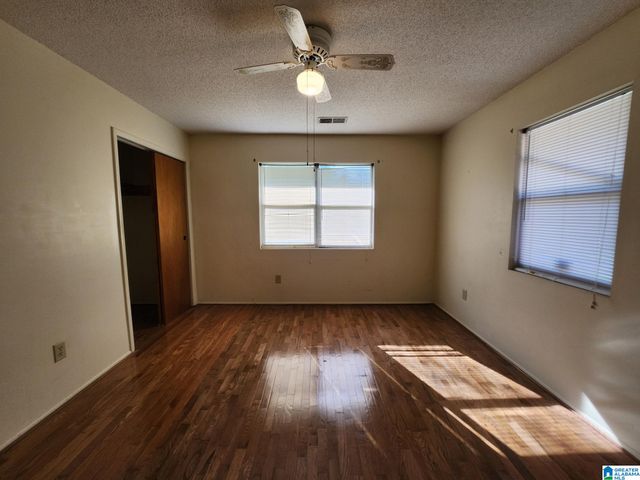 2300 CHERRY AVENUE, Hueytown, AL 35023
