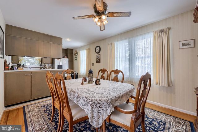 509 OAK GROVE DR, Lancaster, PA 17601