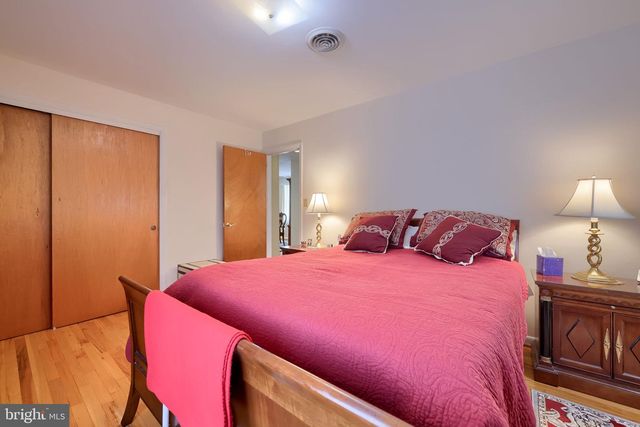 509 OAK GROVE DR, Lancaster, PA 17601