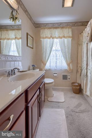 509 OAK GROVE DR, Lancaster, PA 17601