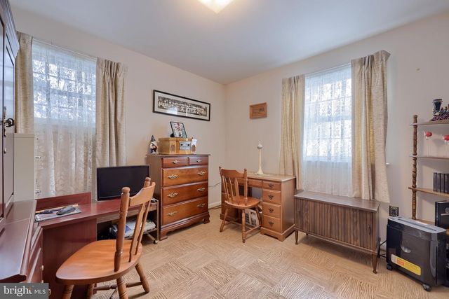 509 OAK GROVE DR, Lancaster, PA 17601