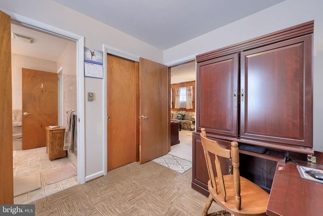 509 OAK GROVE DR, Lancaster, PA 17601