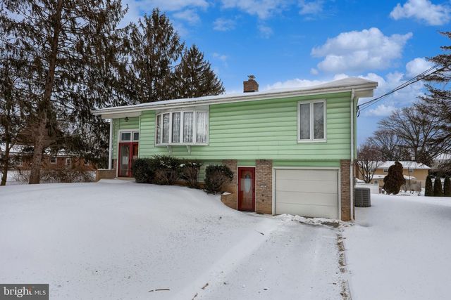 509 OAK GROVE DR, Lancaster, PA 17601