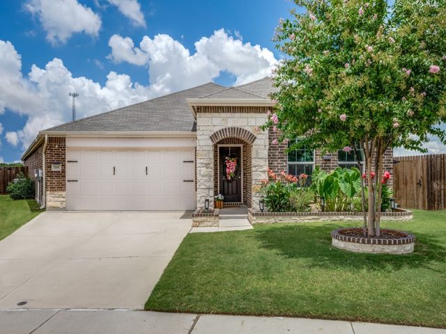 708 Forestdale Court, Haslet, TX 76052