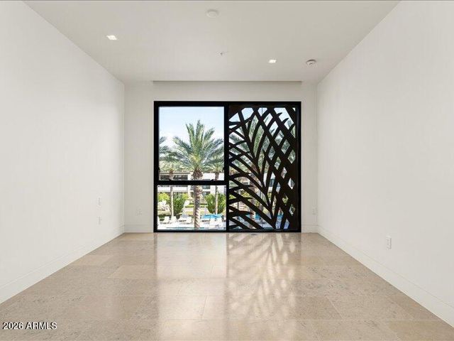 6587 N PALMERAIE Boulevard 3004, Paradise Valley, AZ 85253