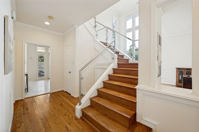 4900 Victor Street, Dallas, TX 75214