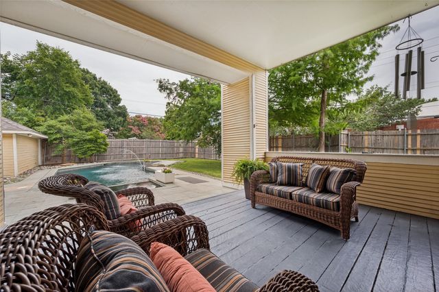 4900 Victor Street, Dallas, TX 75214