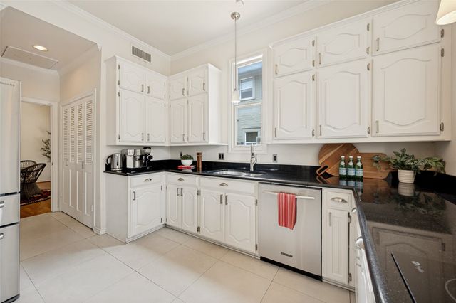 4900 Victor Street, Dallas, TX 75214