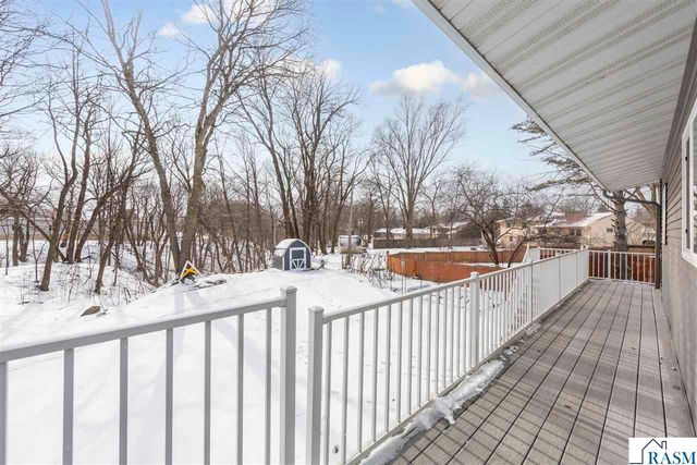 266 Cliff Drive, North Mankato, MN 56003