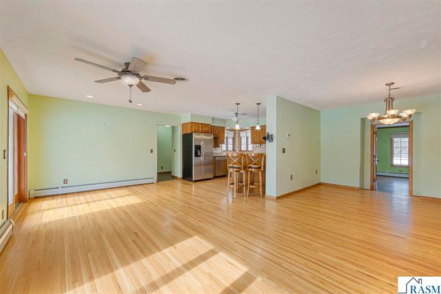 266 Cliff Drive, North Mankato, MN 56003