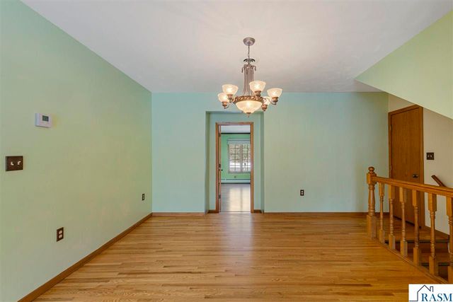 266 Cliff Drive, North Mankato, MN 56003