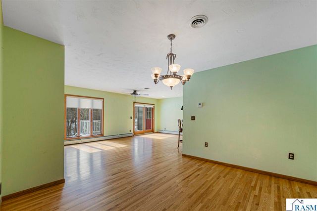 266 Cliff Drive, North Mankato, MN 56003