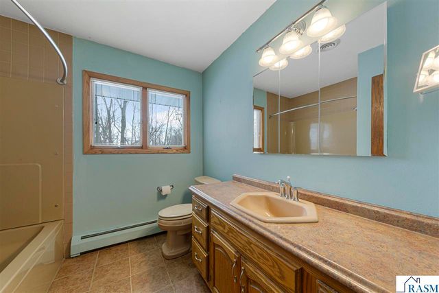 266 Cliff Drive, North Mankato, MN 56003