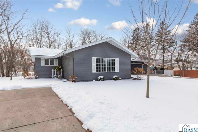 266 Cliff Drive, North Mankato, MN 56003