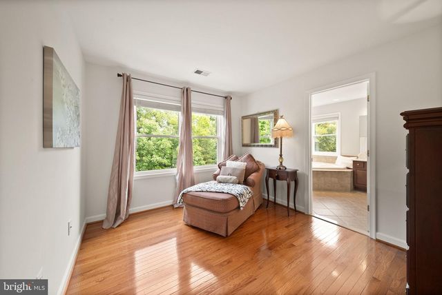 42080 PORCH LIGHT DR, Aldie, VA 20105