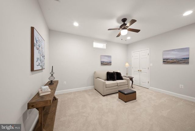 42080 PORCH LIGHT DR, Aldie, VA 20105