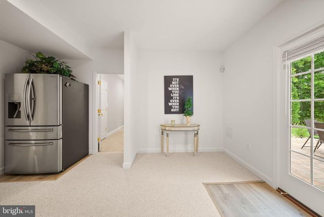 42080 PORCH LIGHT DR, Aldie, VA 20105
