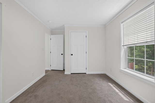 111 Old Brookline Rd Unit 2, Milford, NH 03055