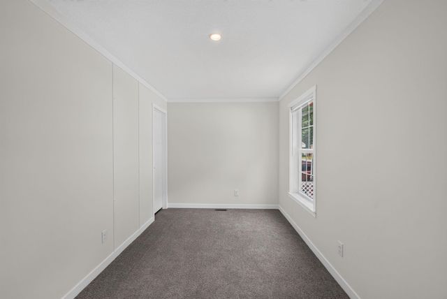 111 Old Brookline Rd Unit 2, Milford, NH 03055
