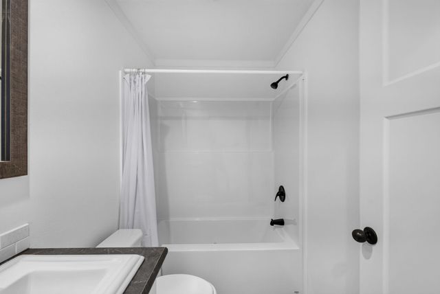 111 Old Brookline Rd Unit 2, Milford, NH 03055