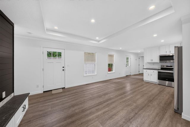 111 Old Brookline Rd Unit 2, Milford, NH 03055