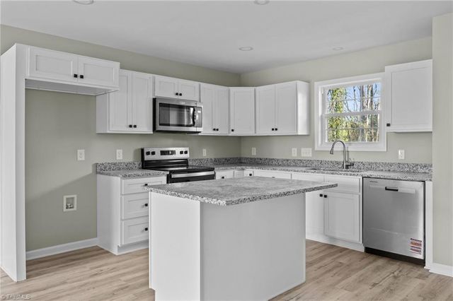 1700 Bringle Ferry Road, Salisbury, NC 28146