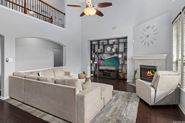 23554 Seven Winds, San Antonio, TX 78258