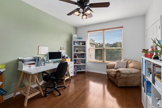 23554 Seven Winds, San Antonio, TX 78258